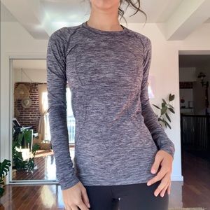 lululemon Run: Swiftly Tech Long Sleeve size 6